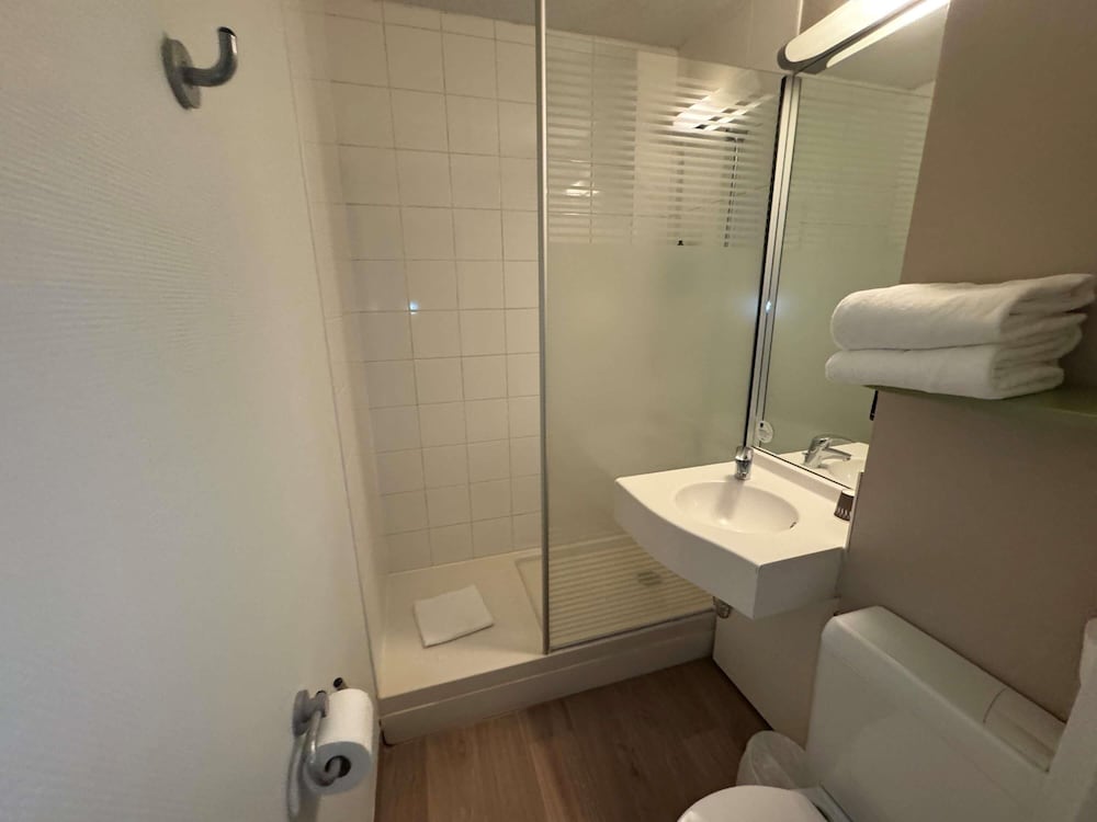 Ibis Budget Rouen Sud Zenith 44/49