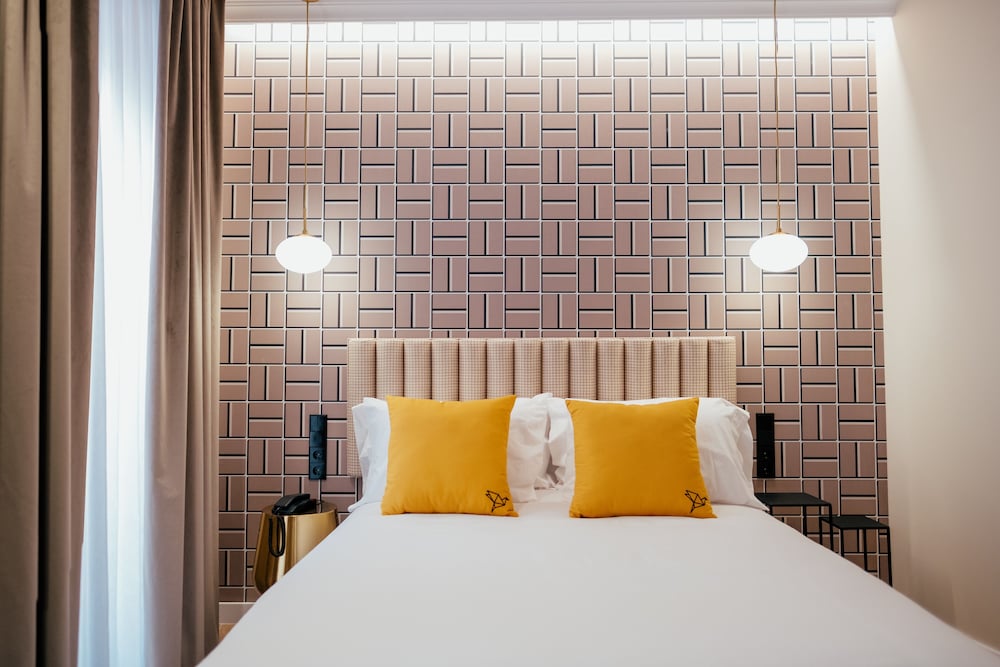 Hotel Cetina Sevilla 40/69