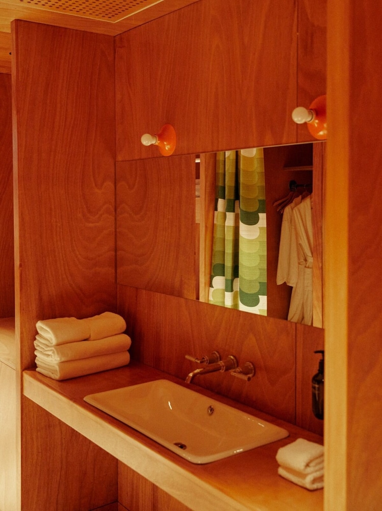 Cabin, Twin Beds, Bunk Bed