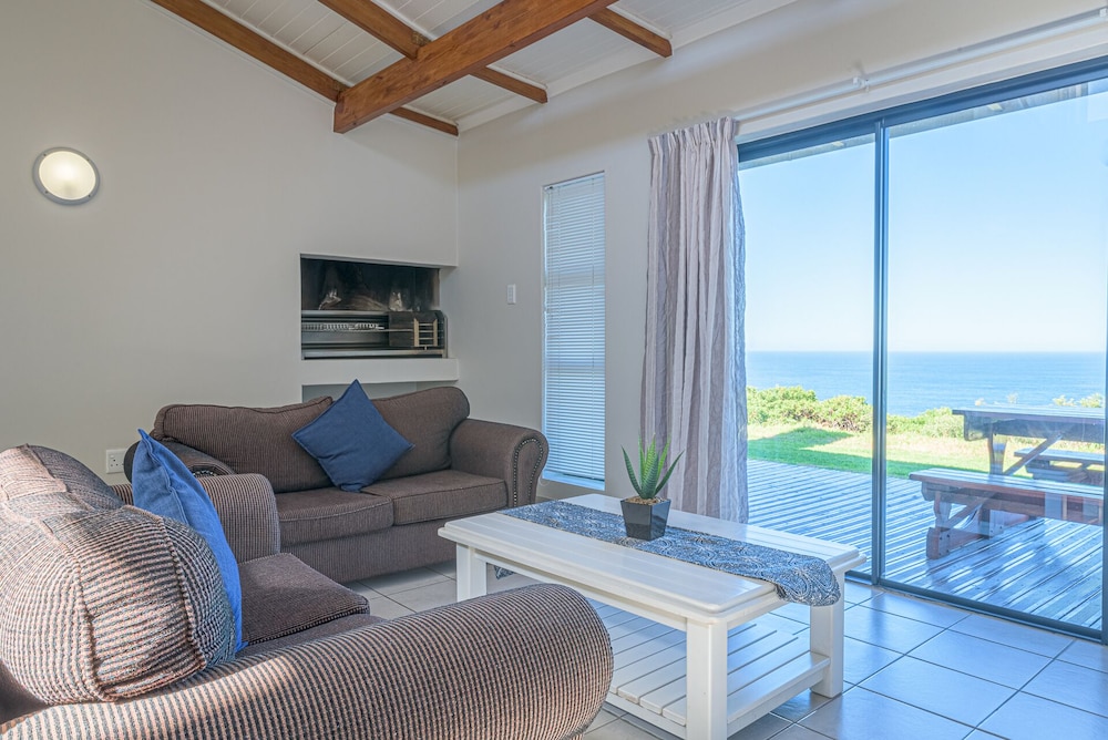 Fynbos Golf and Country Estate 23/50