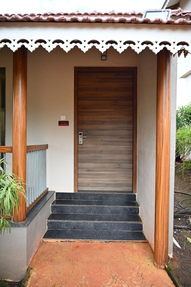 Mastiff Select Riveria Resort, Igatpuri Road, Nashik 6/61