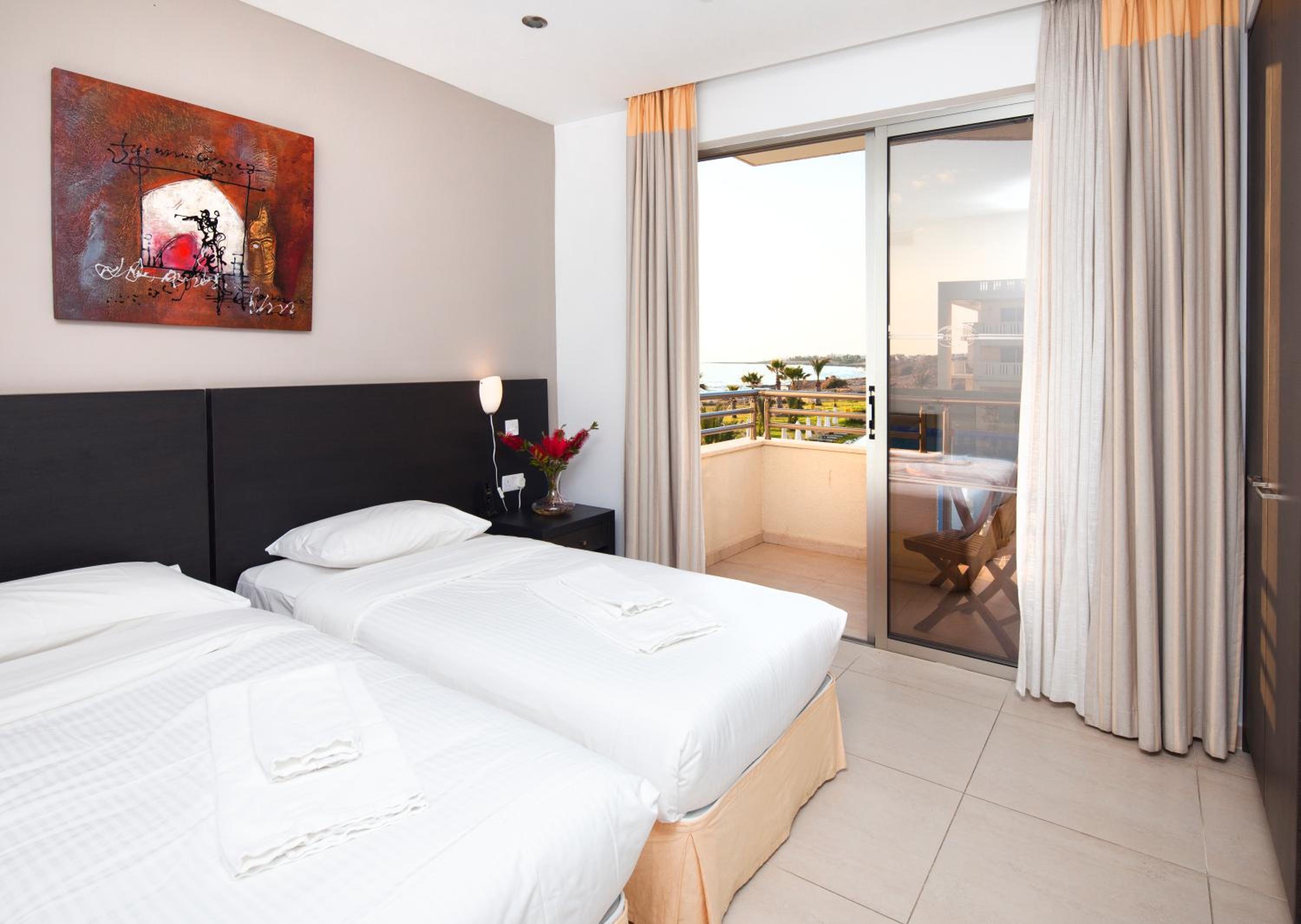 ROOM, DOUBLE BED, SEA VIEW