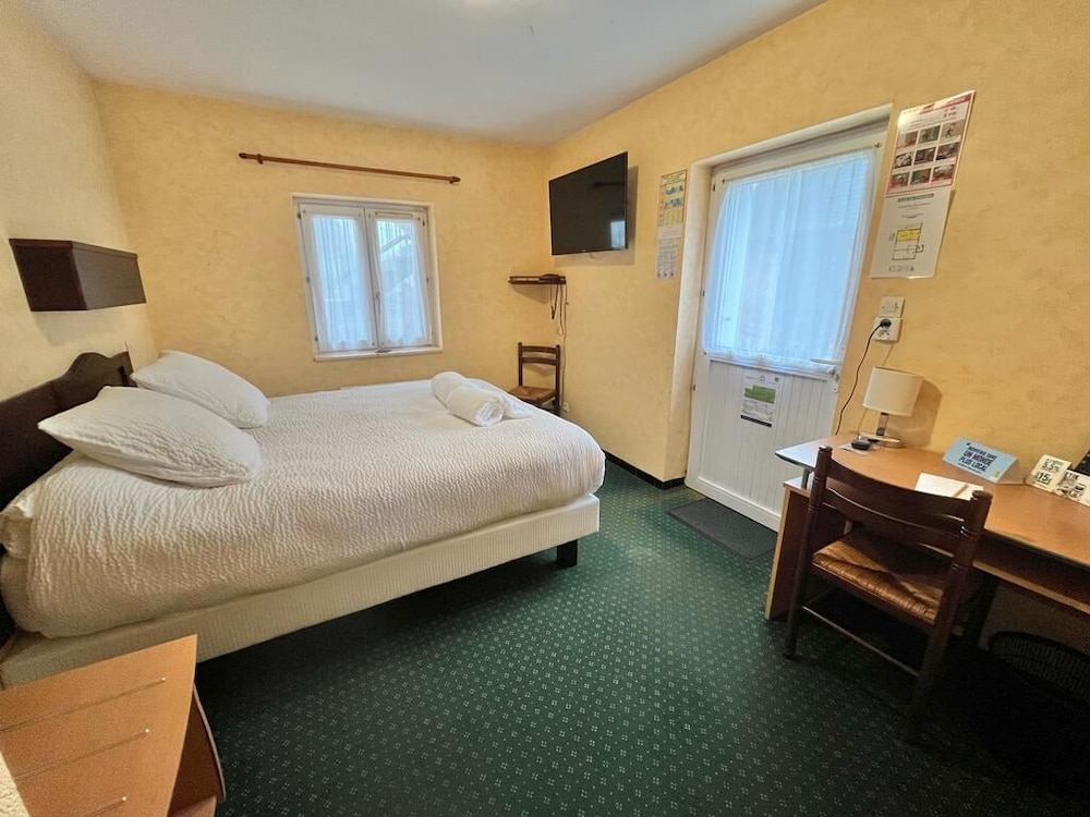 Logis Hotel Sully Le Château 7/49
