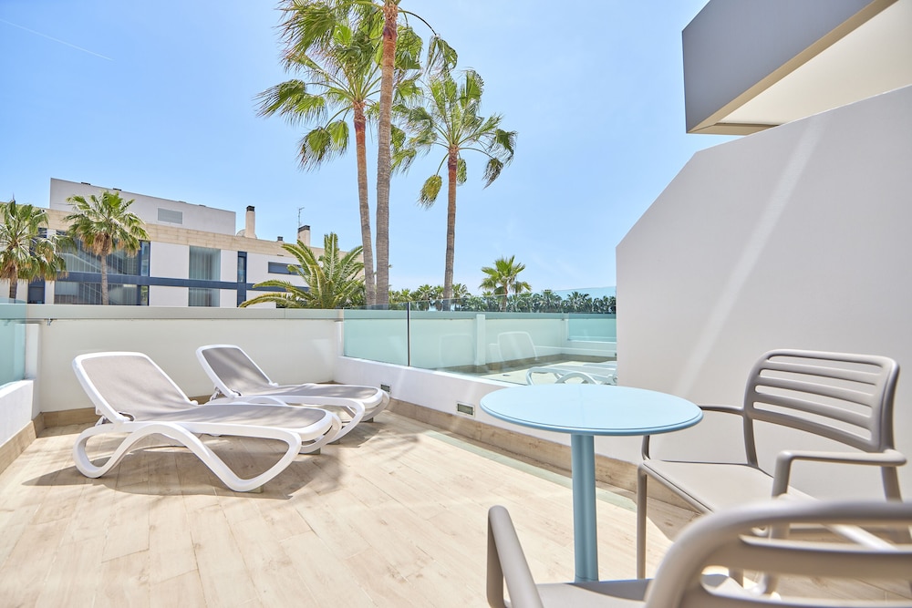 Tomir Portals Suites - Adults Only (+16) 53/80