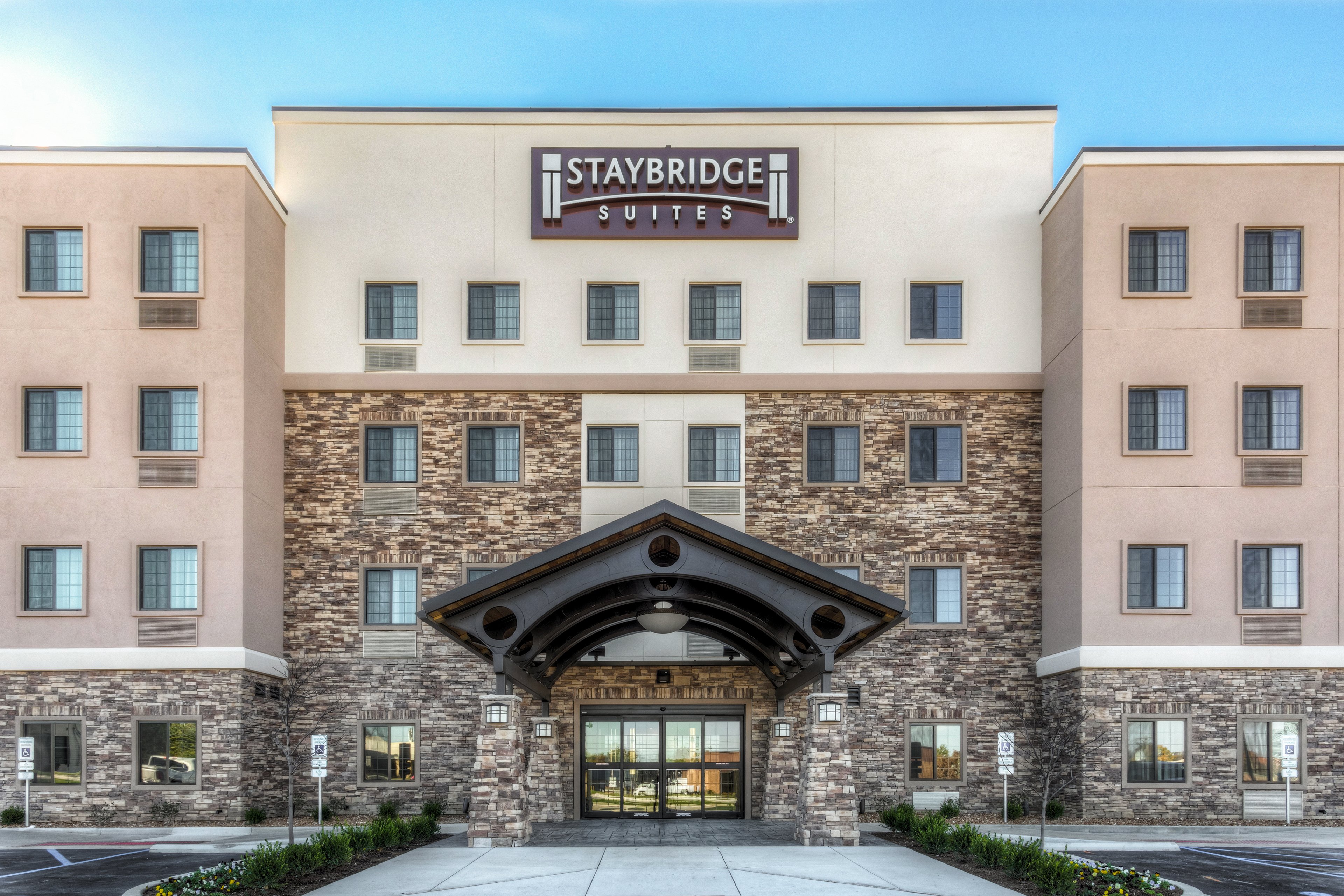 Staybridge Suites St Louis - Westport 3/37