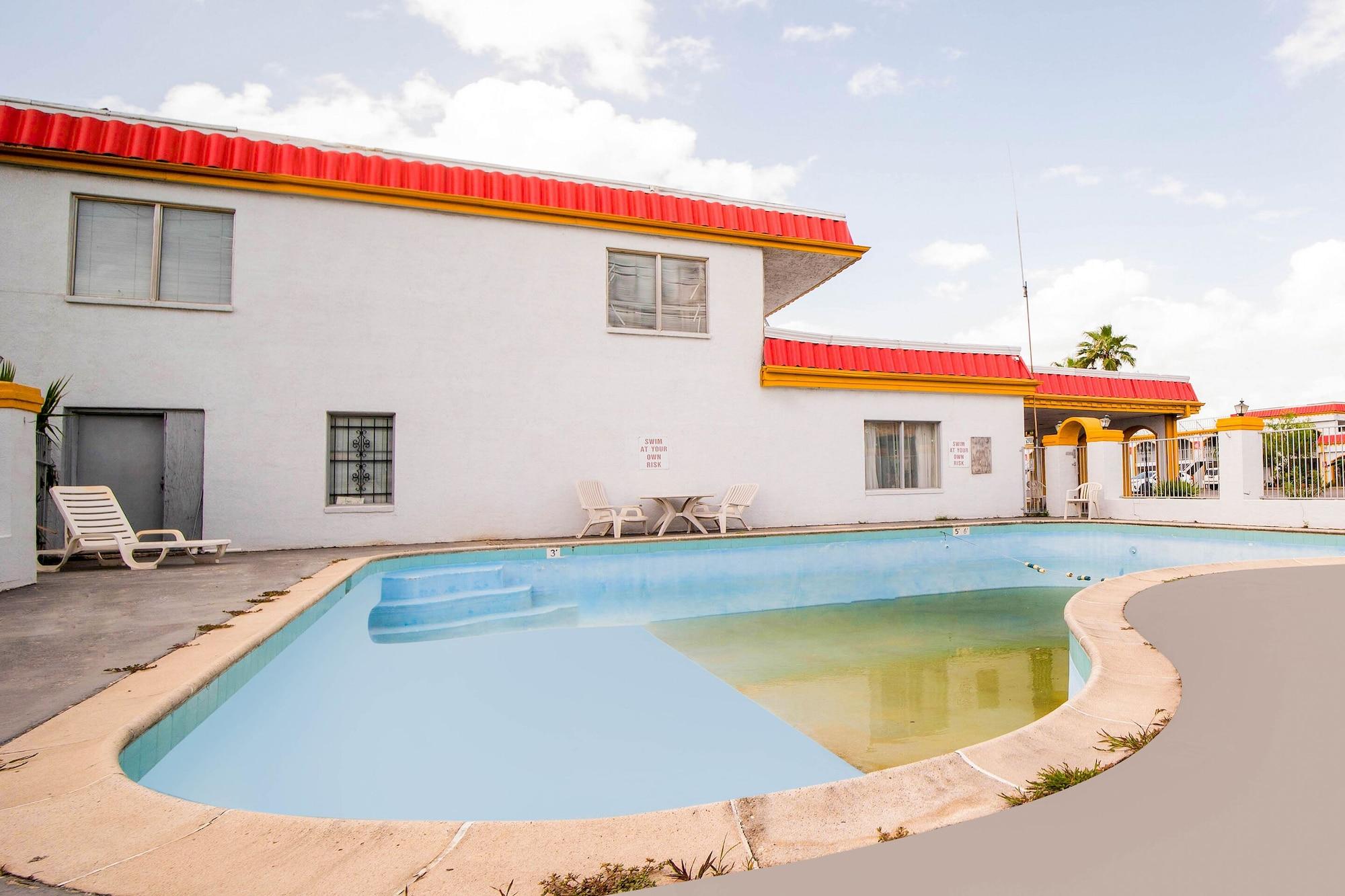 The Grand Inn 40/48