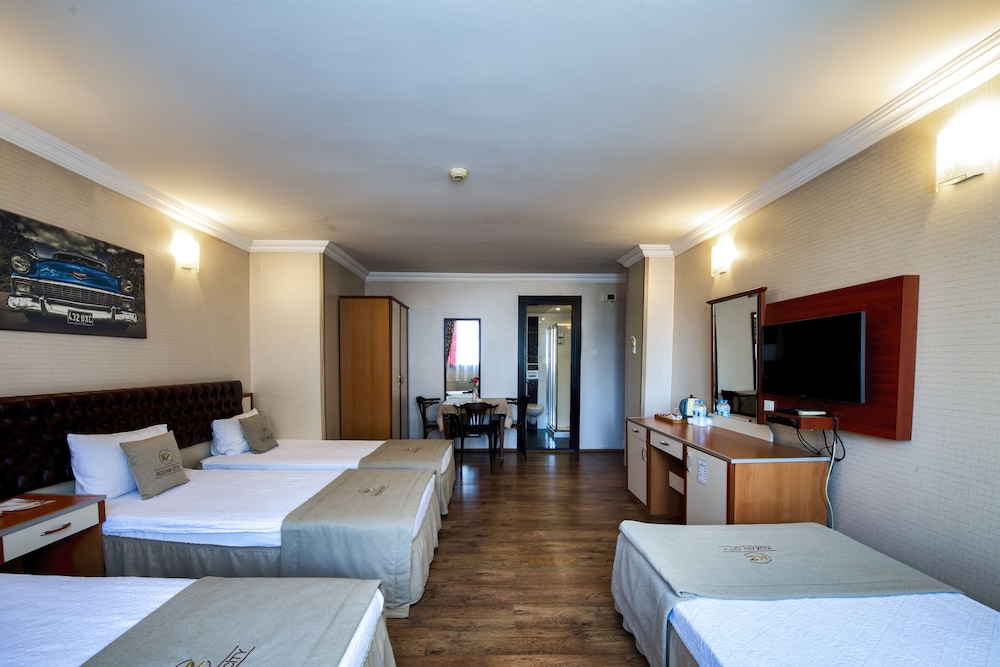 Kozan City Hotel 17/70