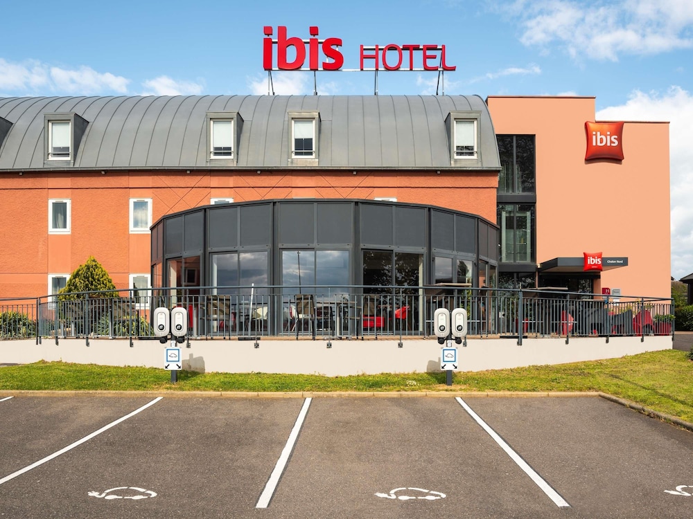IBIS CHALON SUR SAONE NORD 61/67