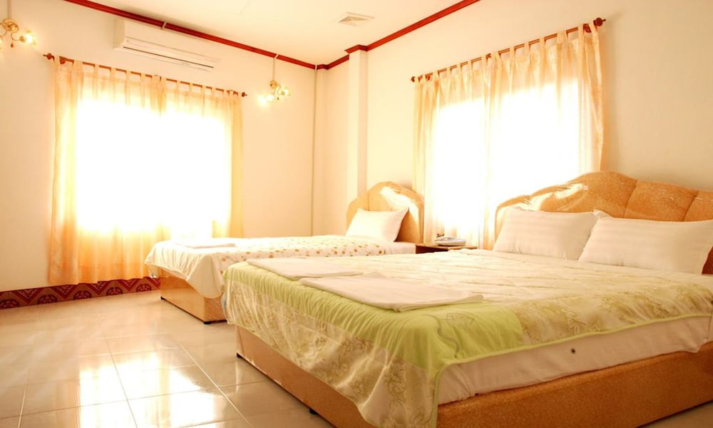 Mekong Sunshine Hotel 23/44