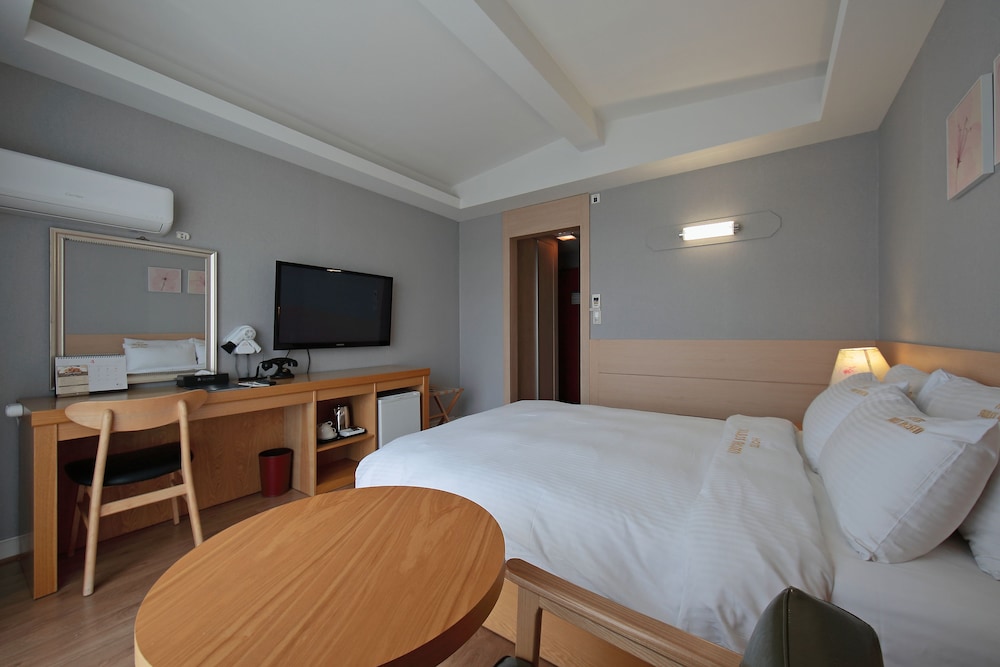 Deluxe Double, Benikea Swiss Rosen Hotel 4/5