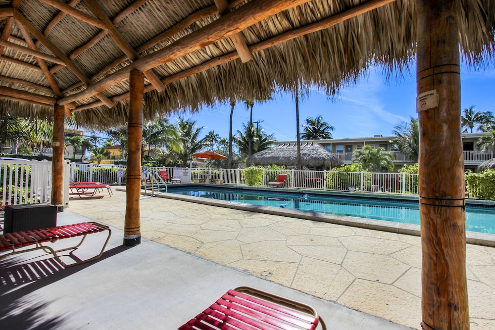 Oceans Beach Resort Suites 43/67
