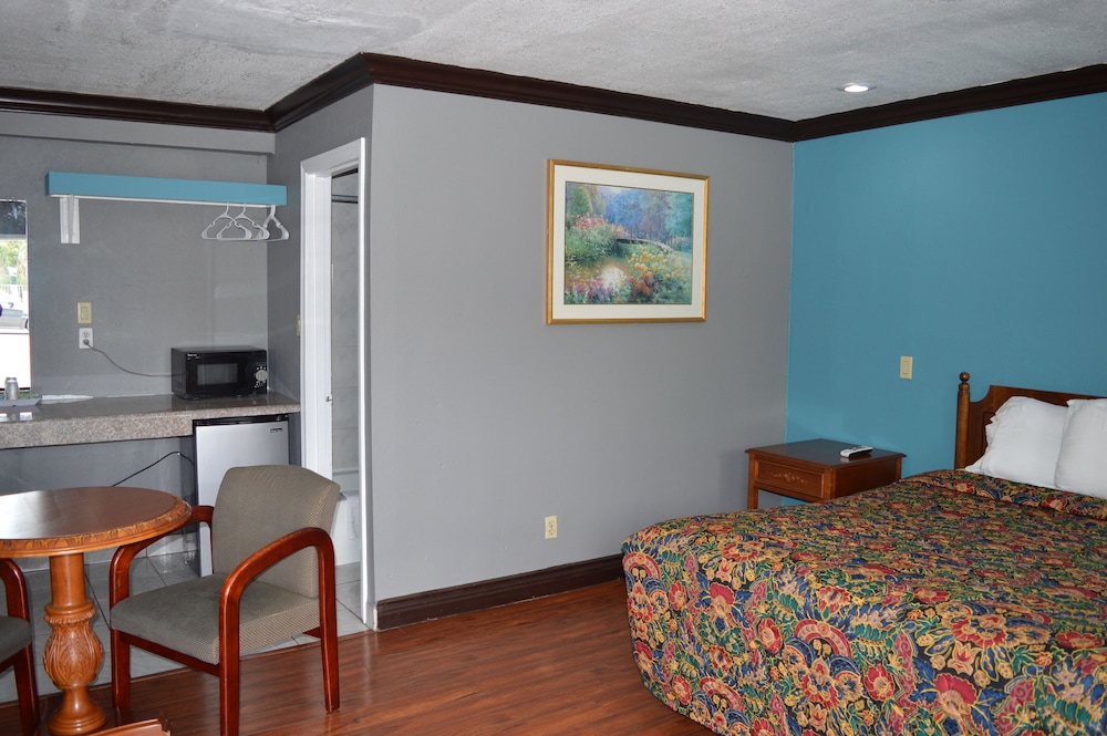 Eagle Inn Motel 17/35