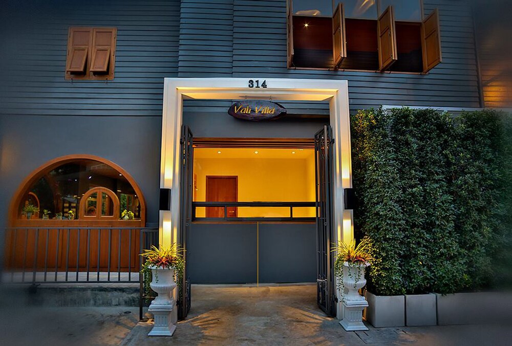 Vali Villa Bangkok 24/50