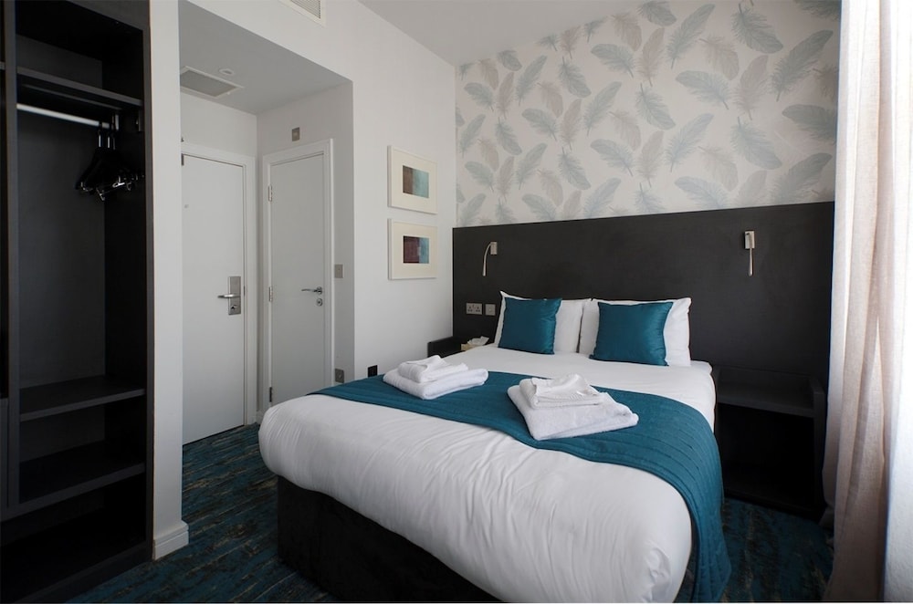 K Hotel Kensington 10/44