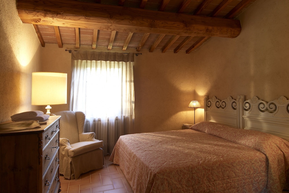 Borgo Di Pietrafitta Relais 10/74