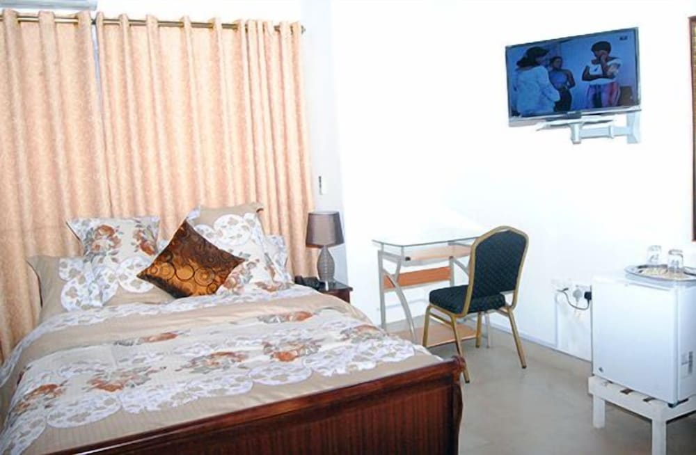 Okumah Hotel 21/44