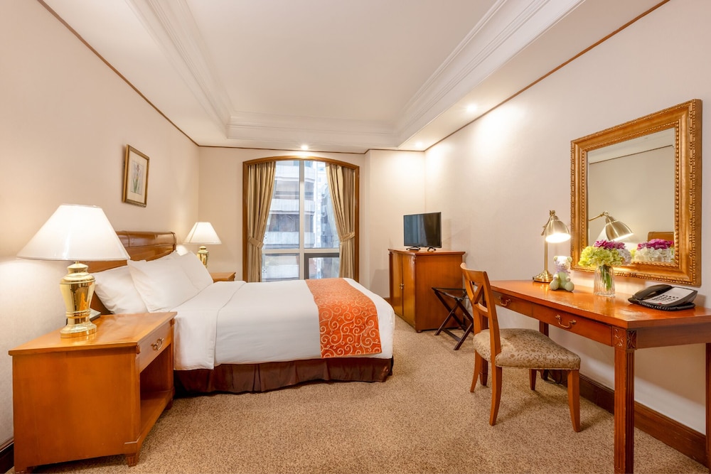 One Bedroom Suite