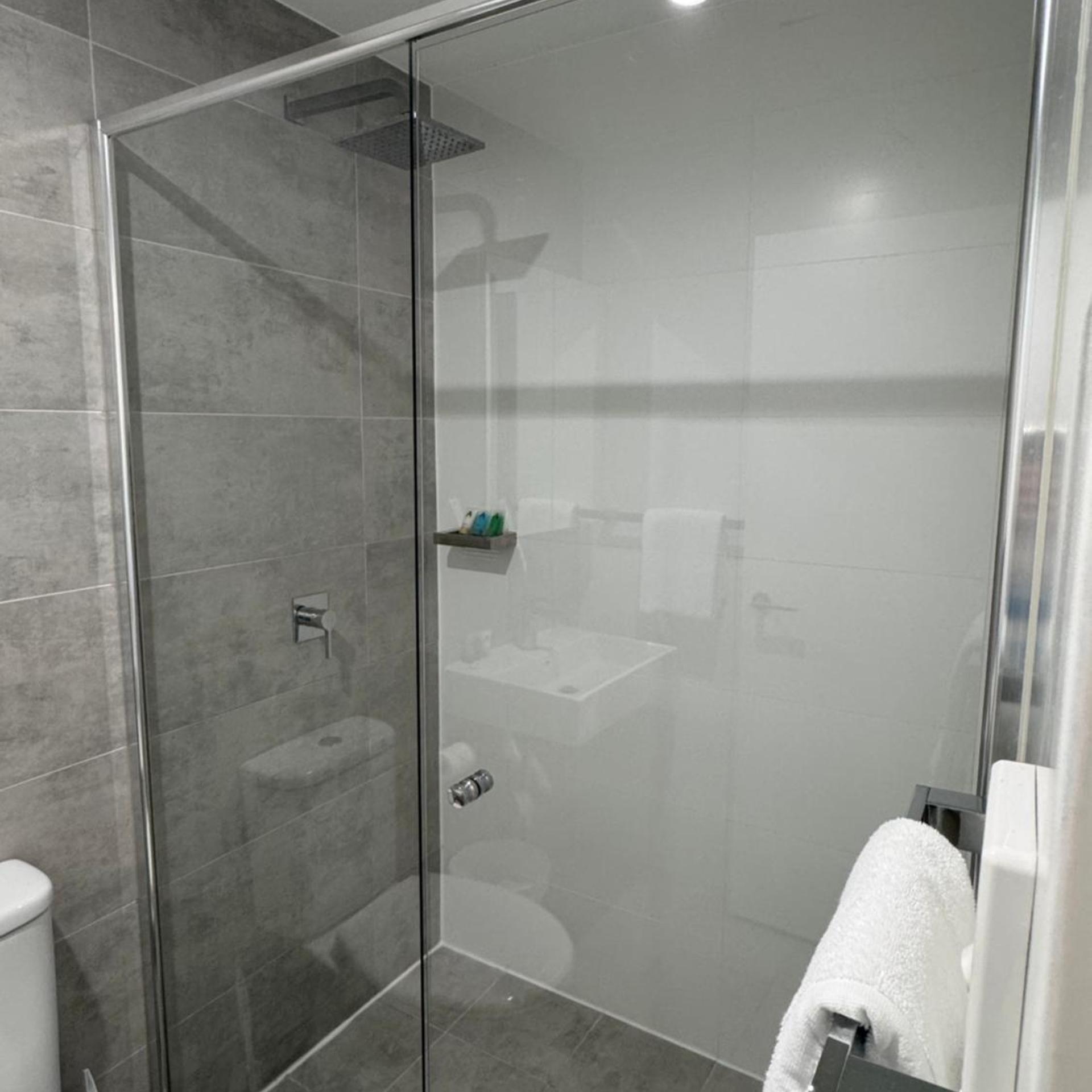 جناح بسرير كينج وسرير كوين، Valuesuites Green Square 5/7