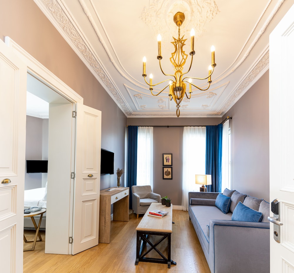 Petros Hotel 29/50