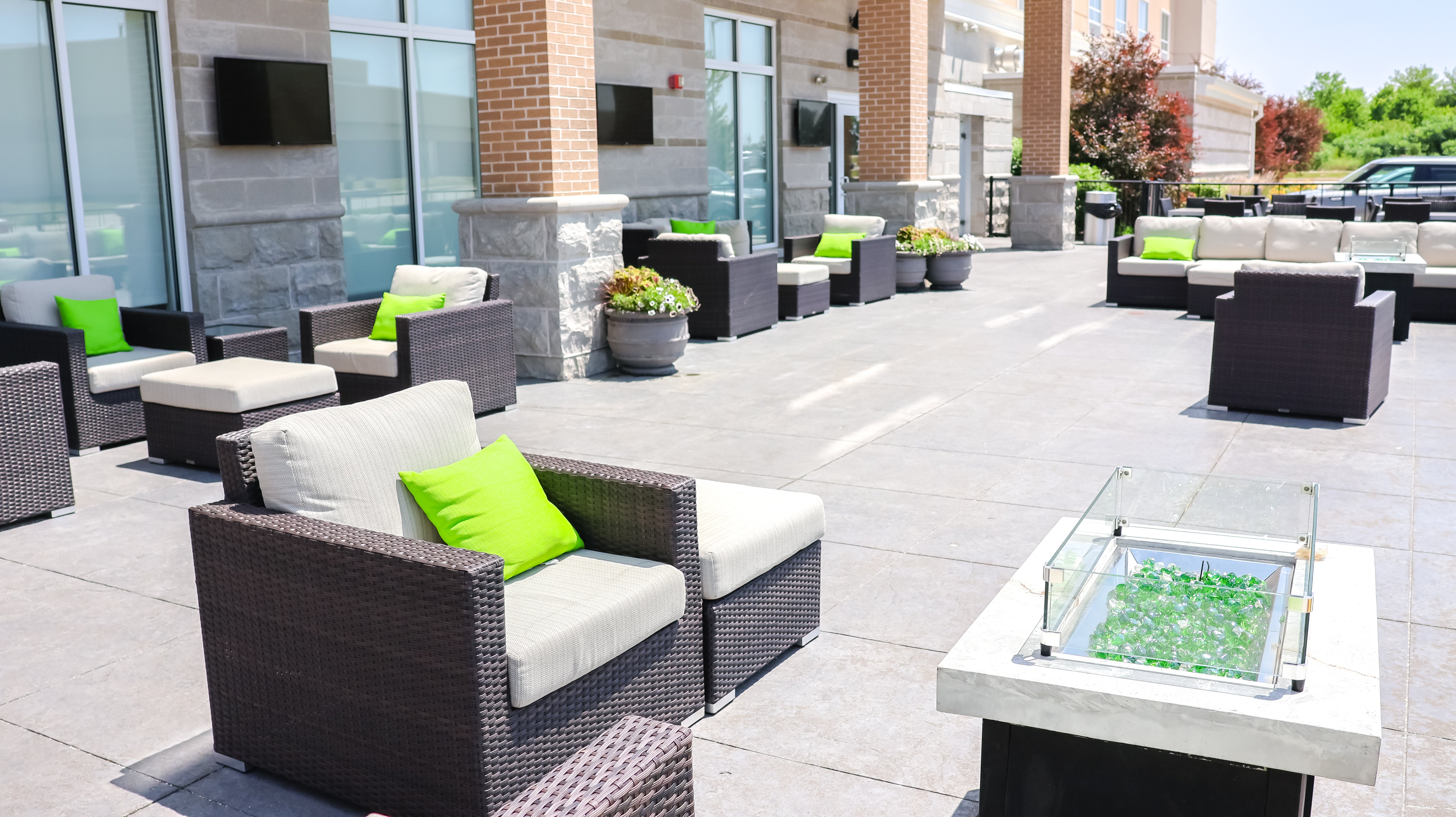 Holiday Inn Peoria At Grand Prairie 40/75