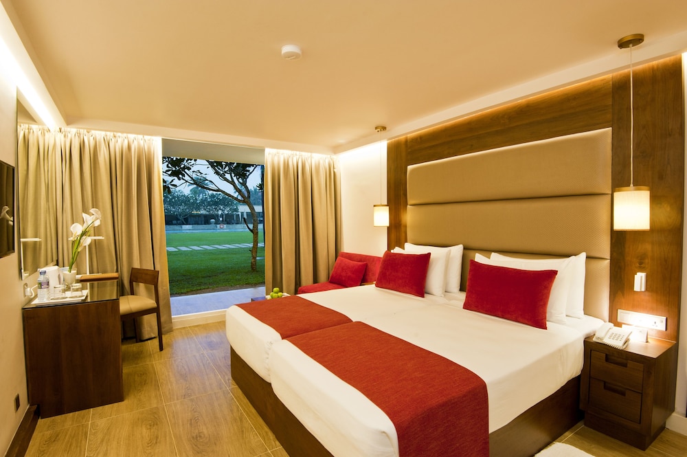 Pegasus Reef Hotel 29/75