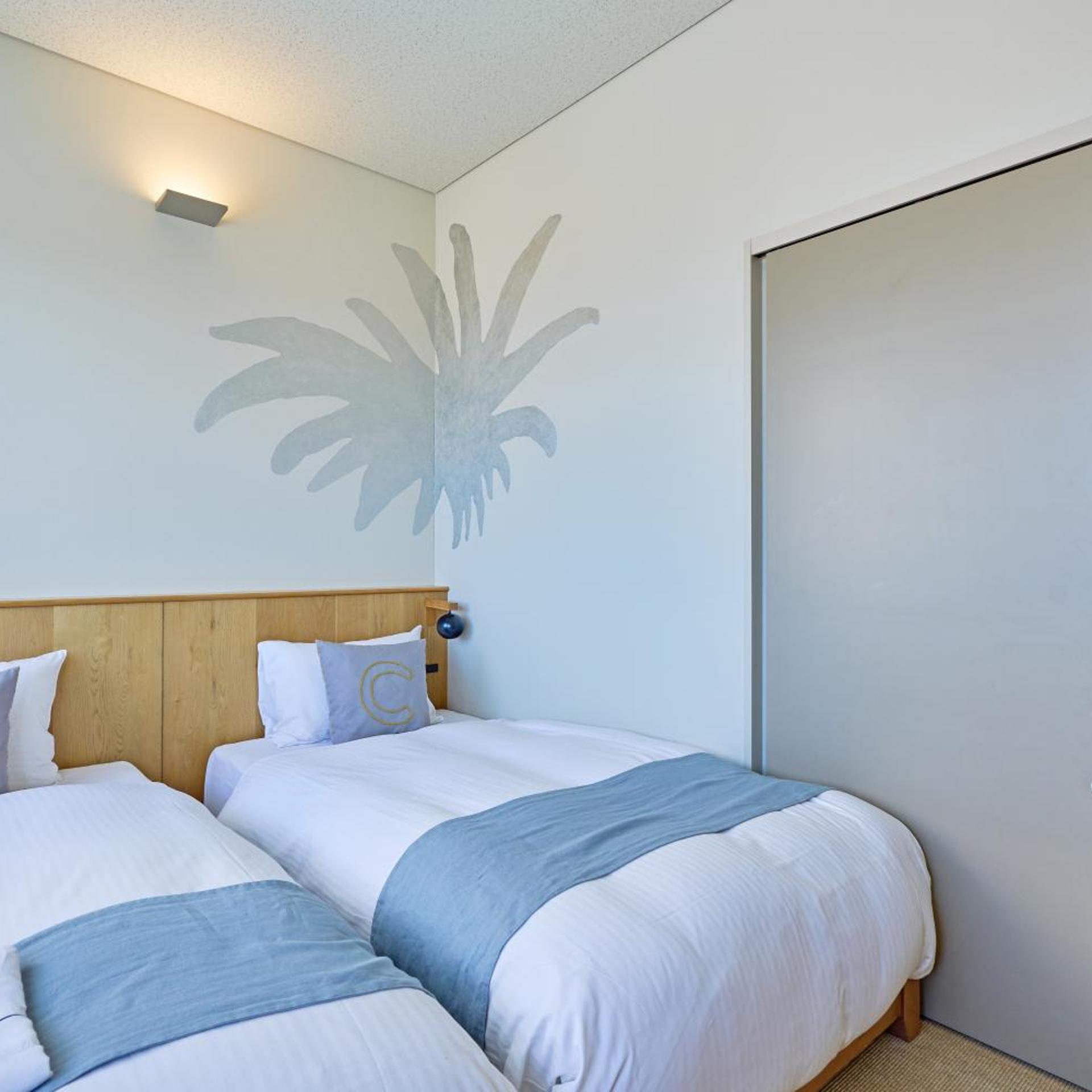Group Room, Sea View