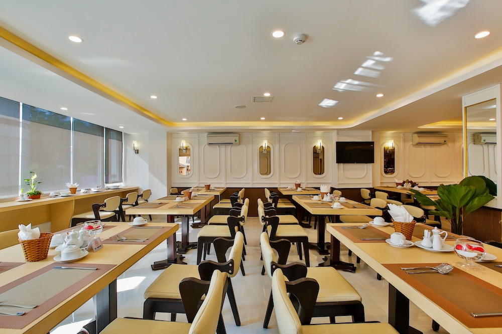 Aluna Ben Thanh Hotel 33/40