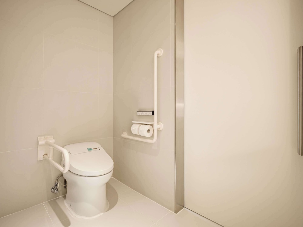 Ibis Styles Ambassador Seoul Yongsan 70/70