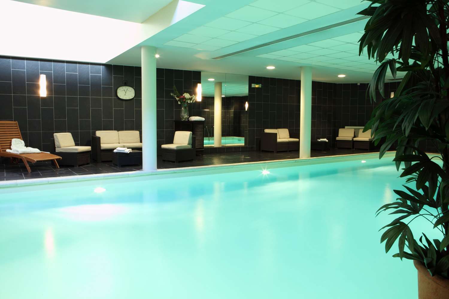 Amiral Hotel 15/23