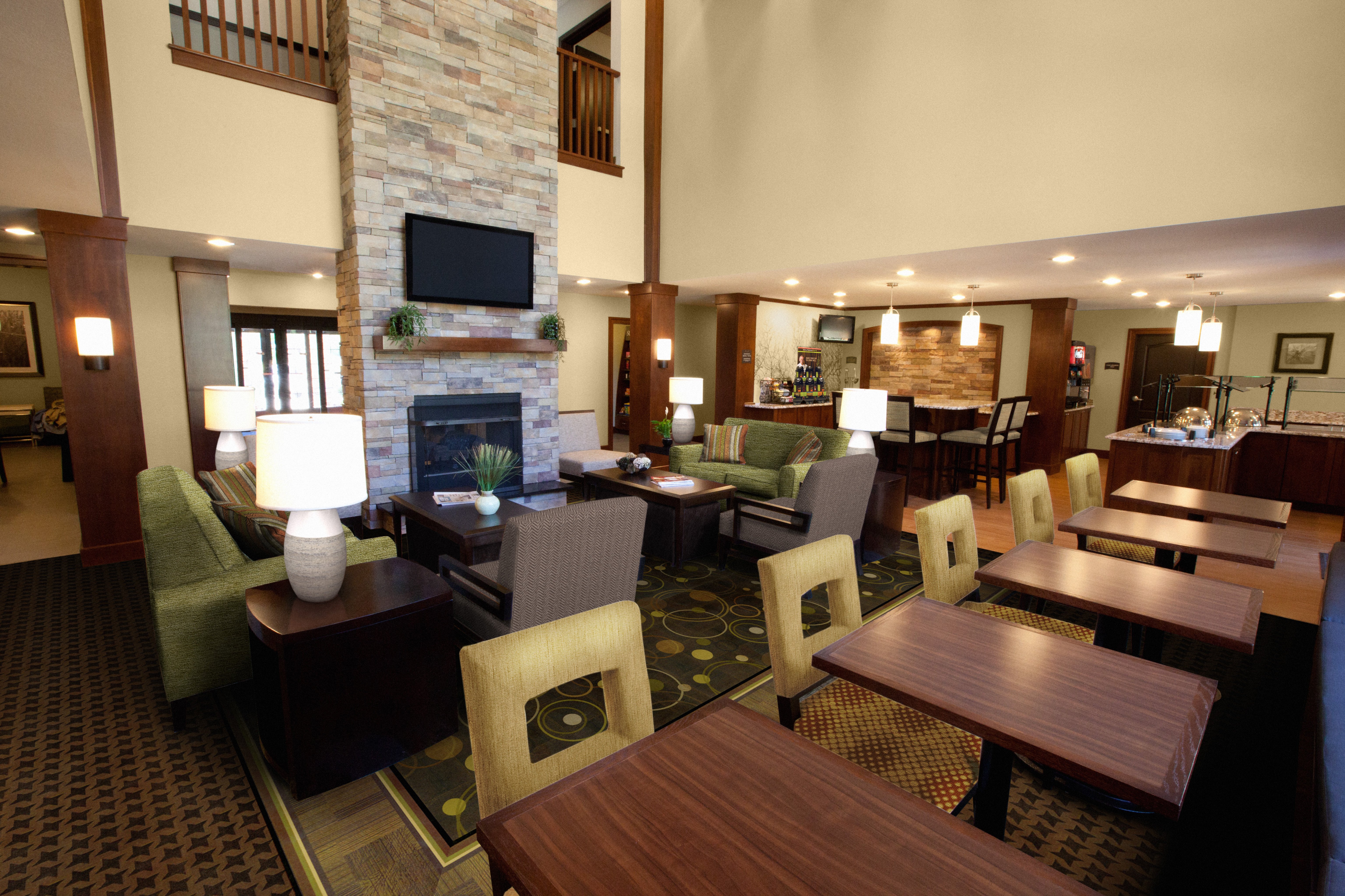 Staybridge Suites Johnson City 21/38