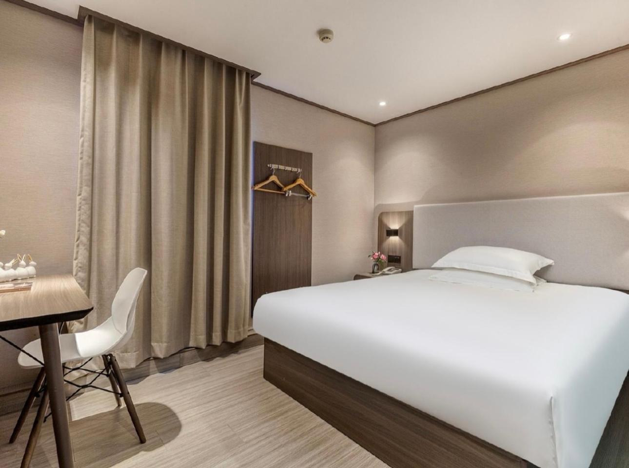 Hanting Hotel (Guangzhou Nancun Xingnan Avenue) 10/27