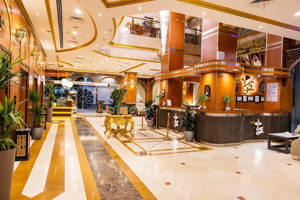 Lobby at Zowar Alalami hotel, MADINAH