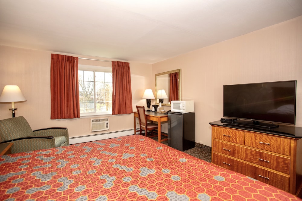 Budget Inn - Syracuse Airport 31/37
