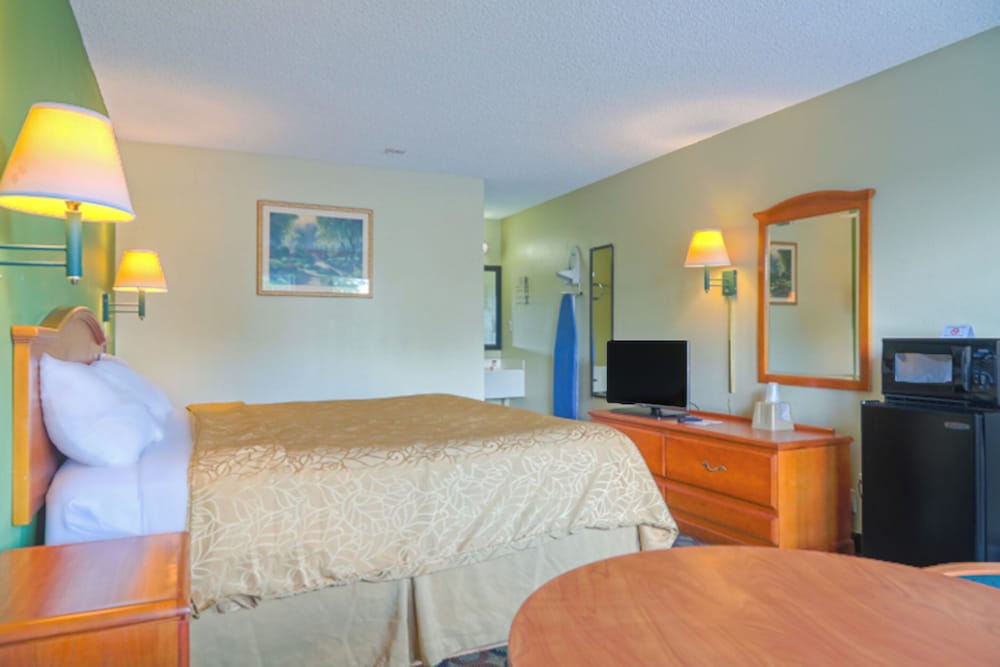 Economy Inn by OYO Ashburn I-75 24/54