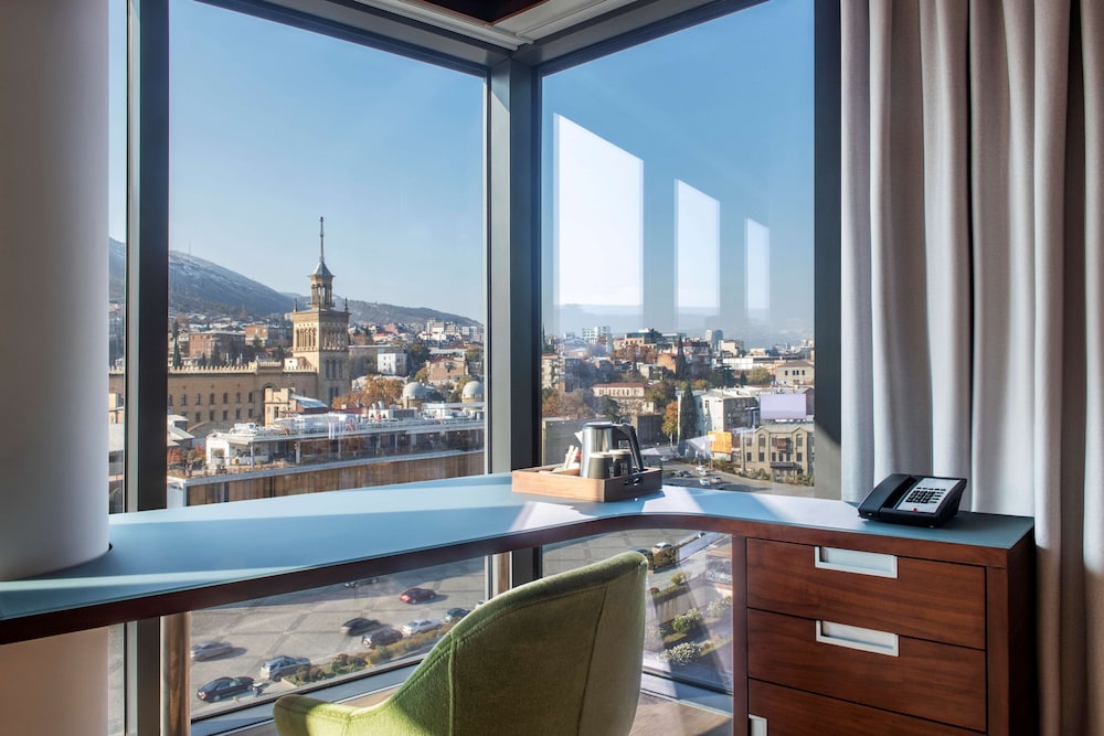 Radisson Blu Iveria 40/74
