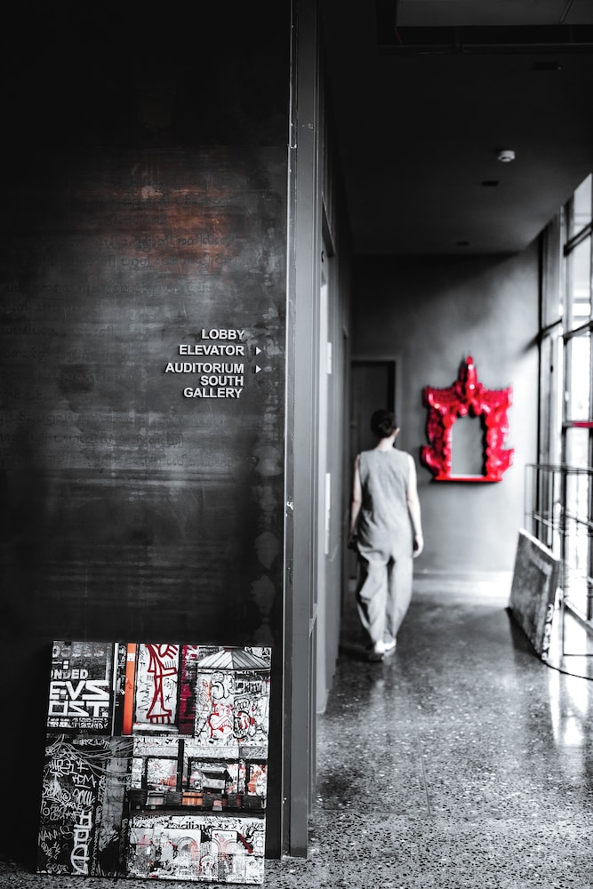 Sibtis – The Art Gallery Hotel 33/34