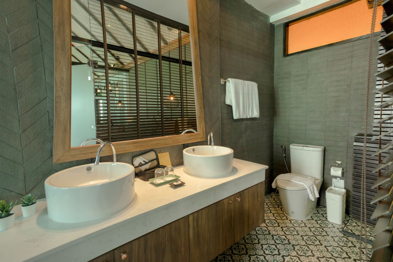 Grand, Oriental, Suite