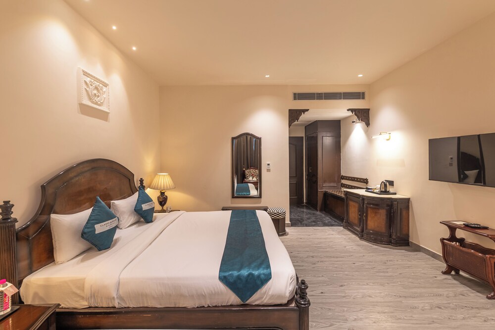 Clarks Resort Ajmer 18/58
