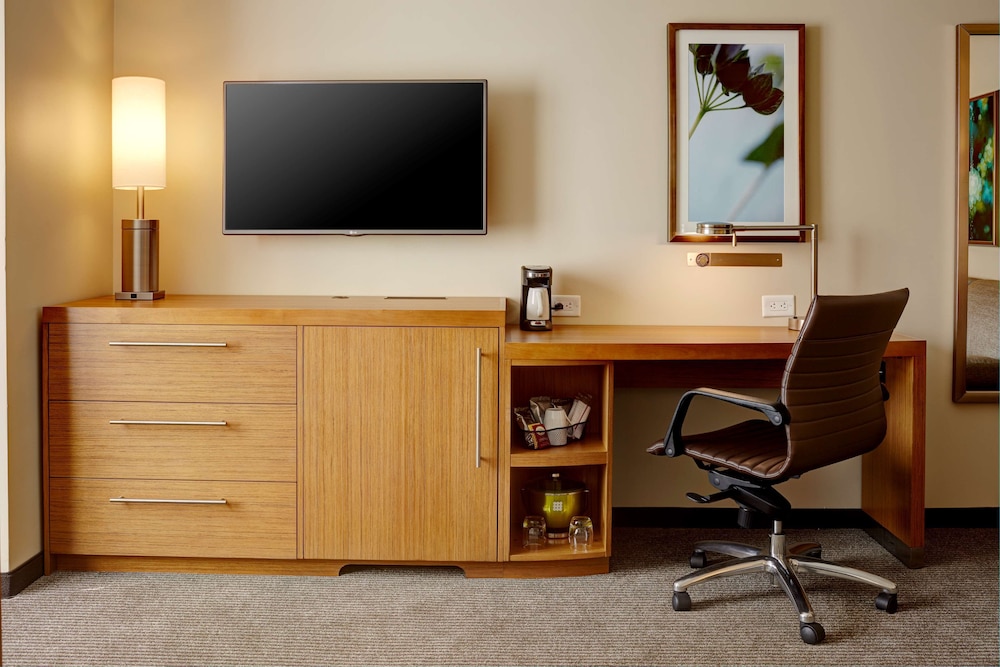 Hyatt Place New York/Yonkers 56/66