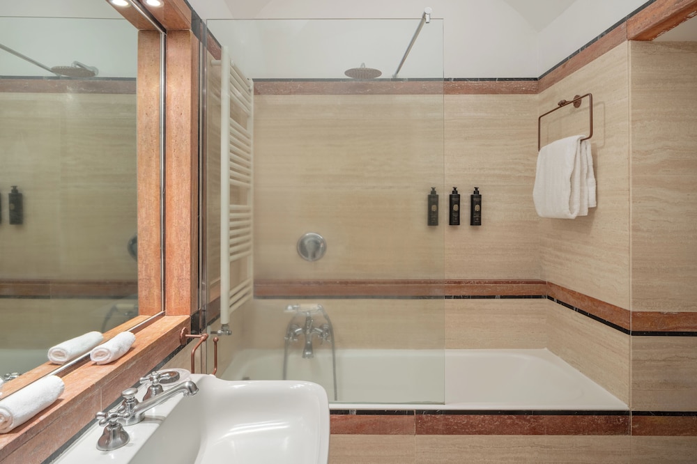 Castello di Velona Resort SPA & Winery 102/104