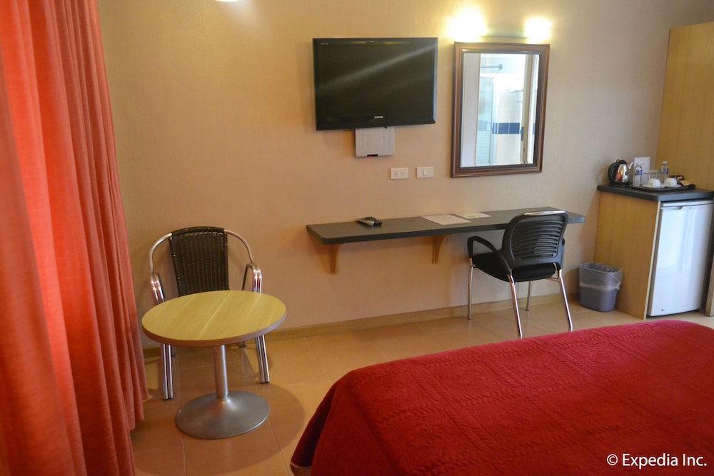Hanan Hotel Tagaytay 45/64
