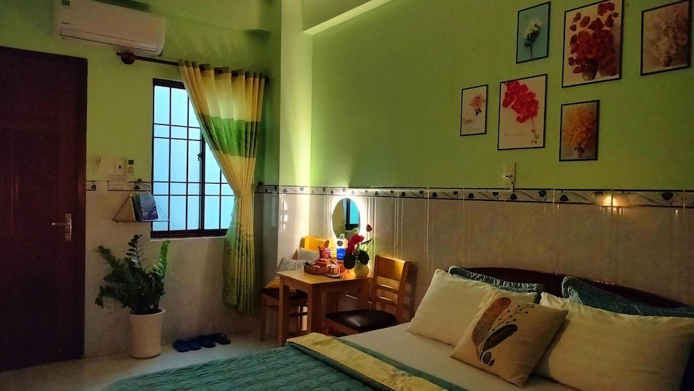 Thai Quang Hotel 51/69