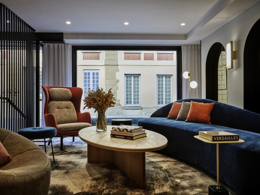 Mercure Versailles Chateau 40/63
