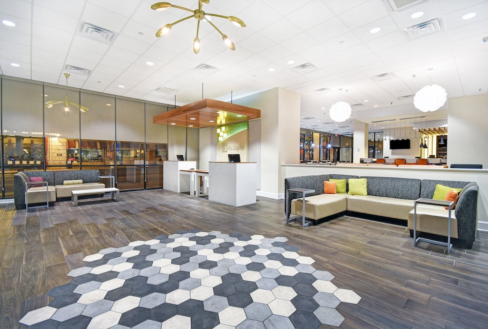 Holiday Inn Downtown Memphis 5/57