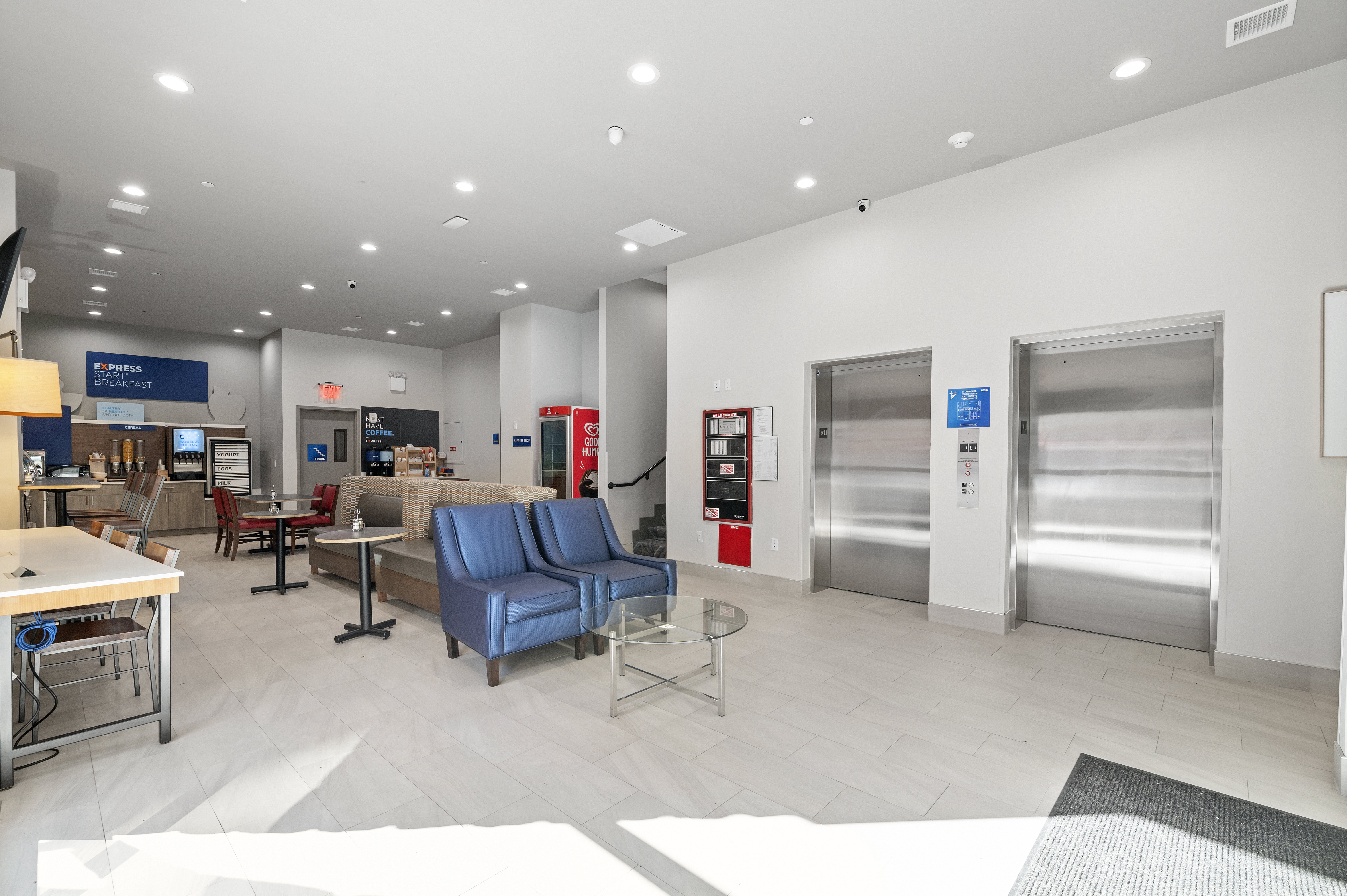 Holiday Inn Express & Suites Bronx - NYC, an IHG Hotel 21/37