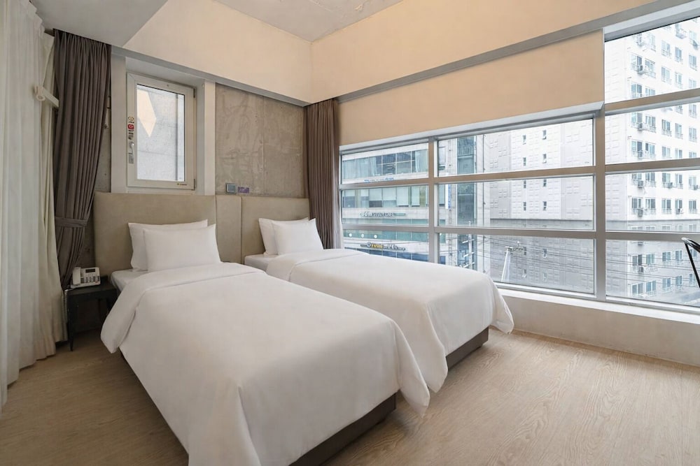 Connected Hotel Guro 35/64