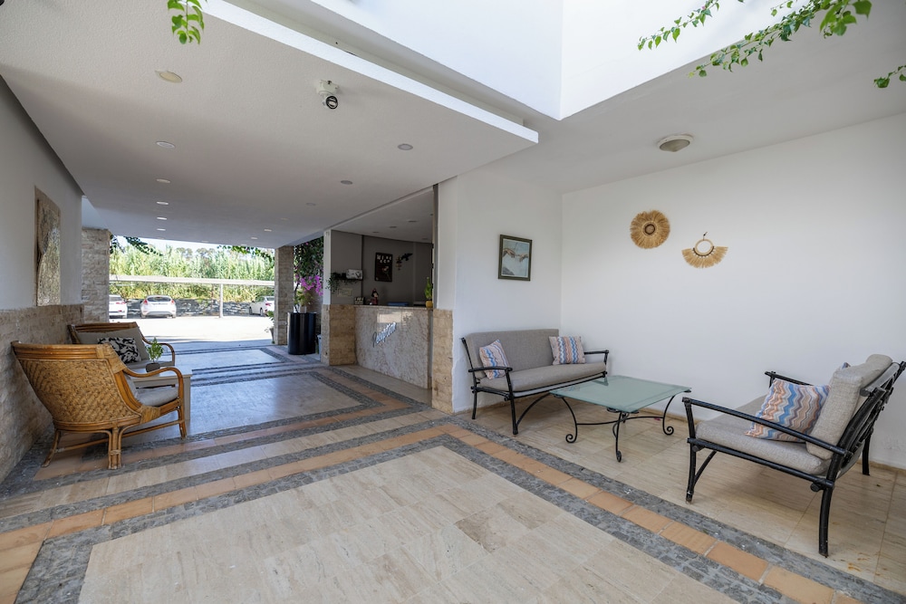 Ladonia Hotels Zemda Gumusluk 24/50