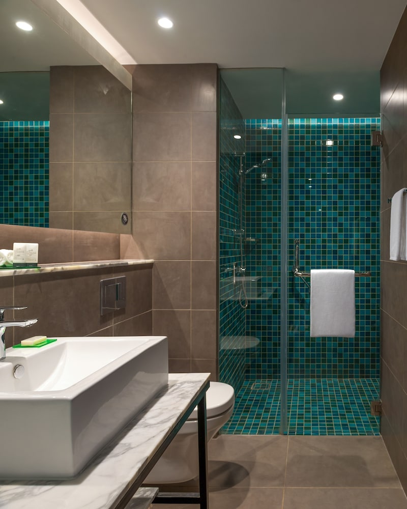 Hyatt Centric Candolim Goa 18/72