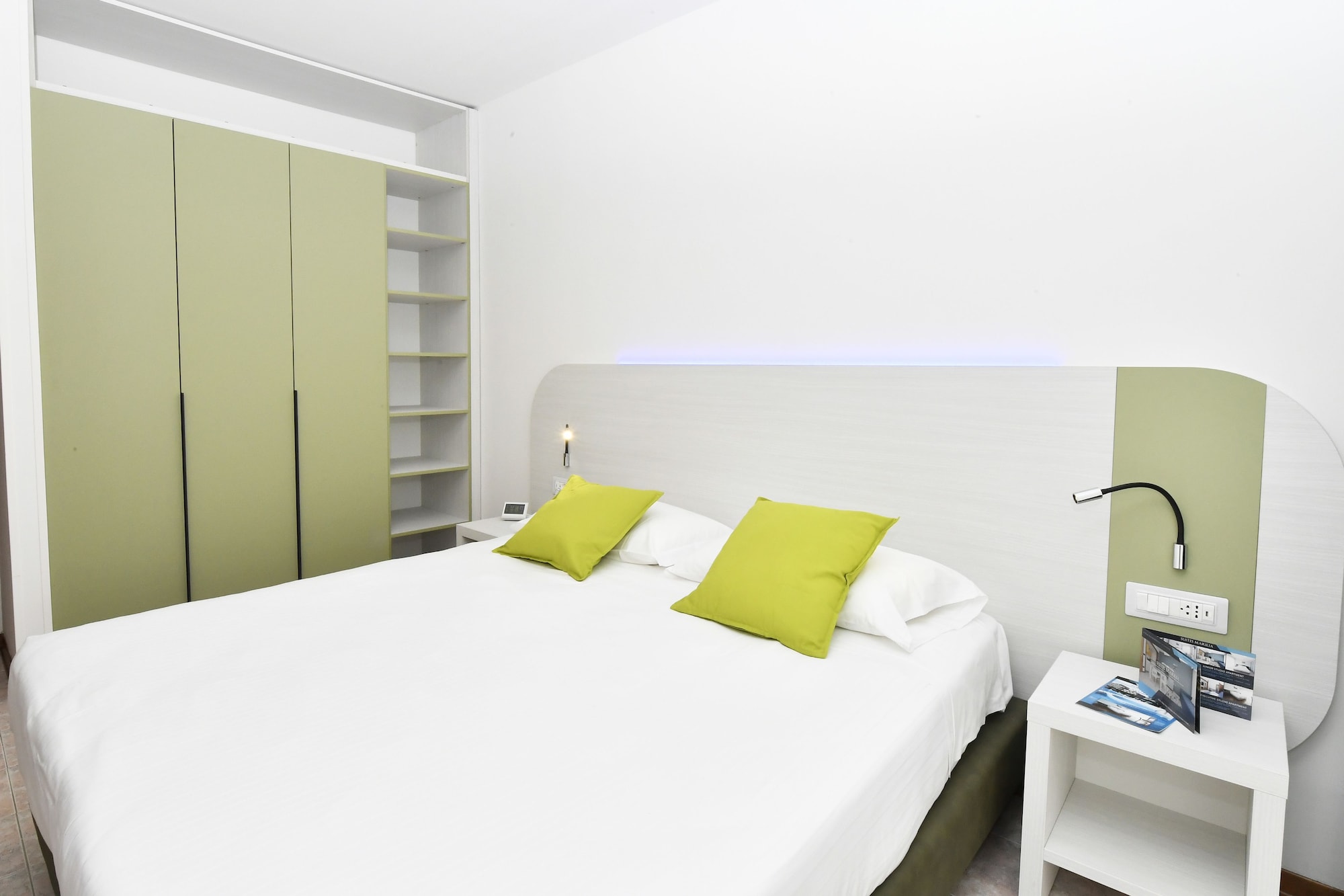 شقة سوبيريور بسرير كوين وسريرين منفصلين بإطلالة على البحر بغرفة نوم واحدة، Suites Marilia Apartments 6/10