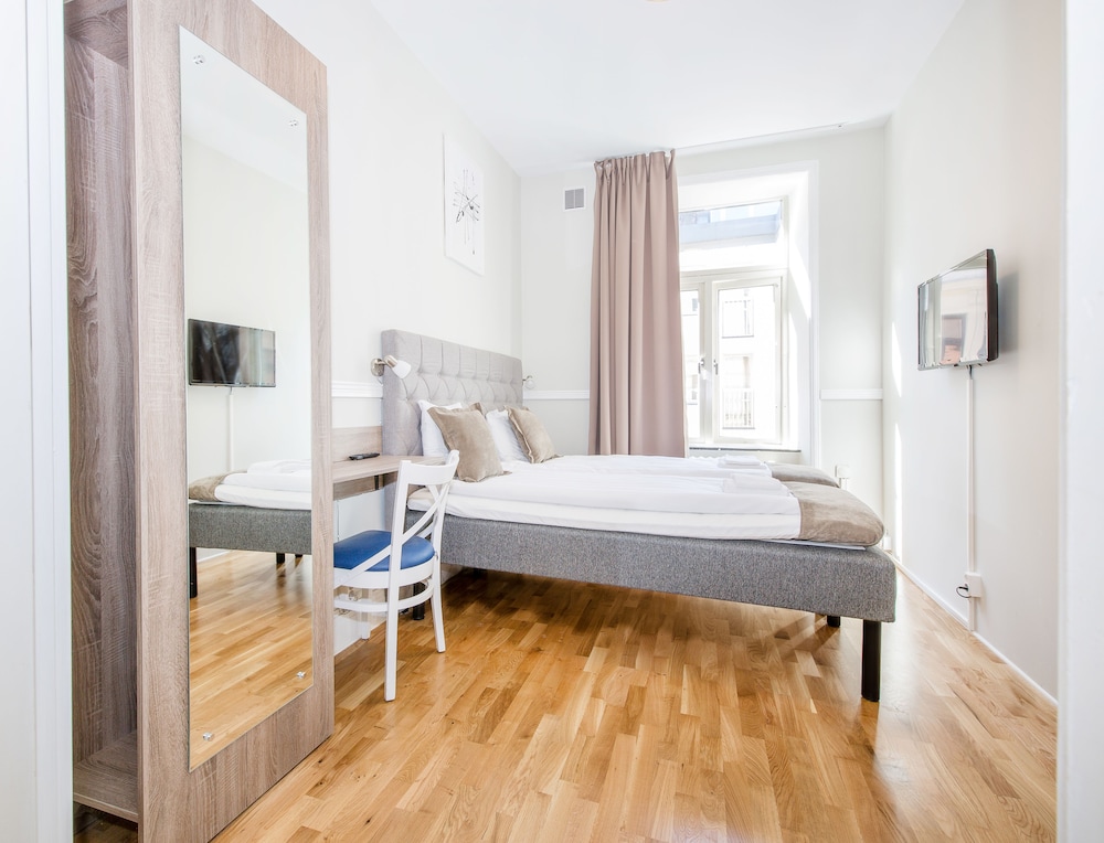 ECONOMY, DOUBLE BED